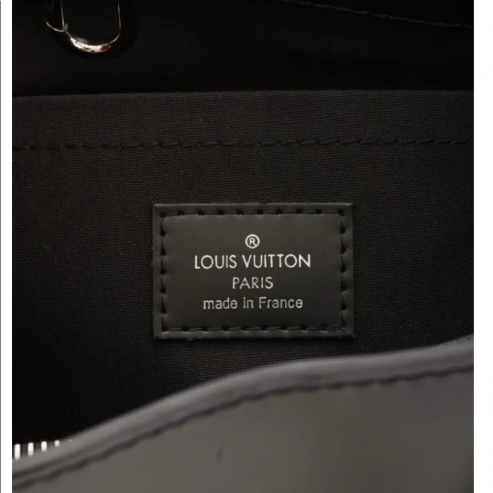 Louis Vuitton bag mint passy